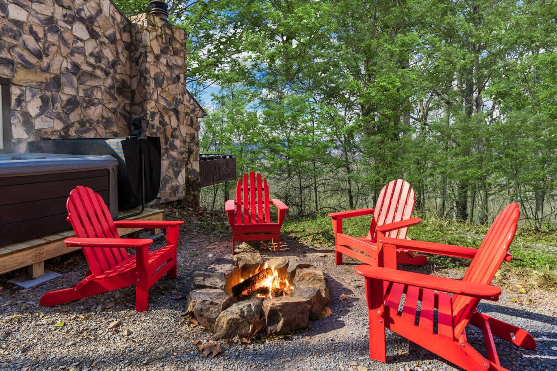 Amazing Views, Hot Tub, Fire Pit, Deck & Fireplace Inwood Екстер'єр фото