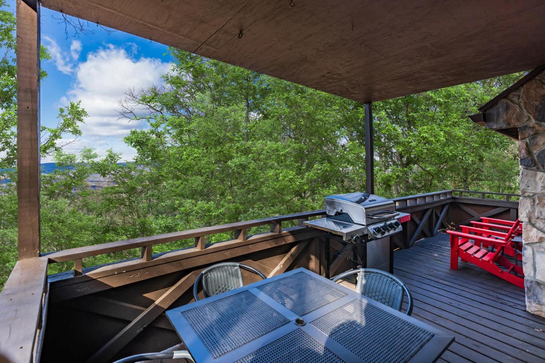Amazing Views, Hot Tub, Fire Pit, Deck & Fireplace Inwood Екстер'єр фото